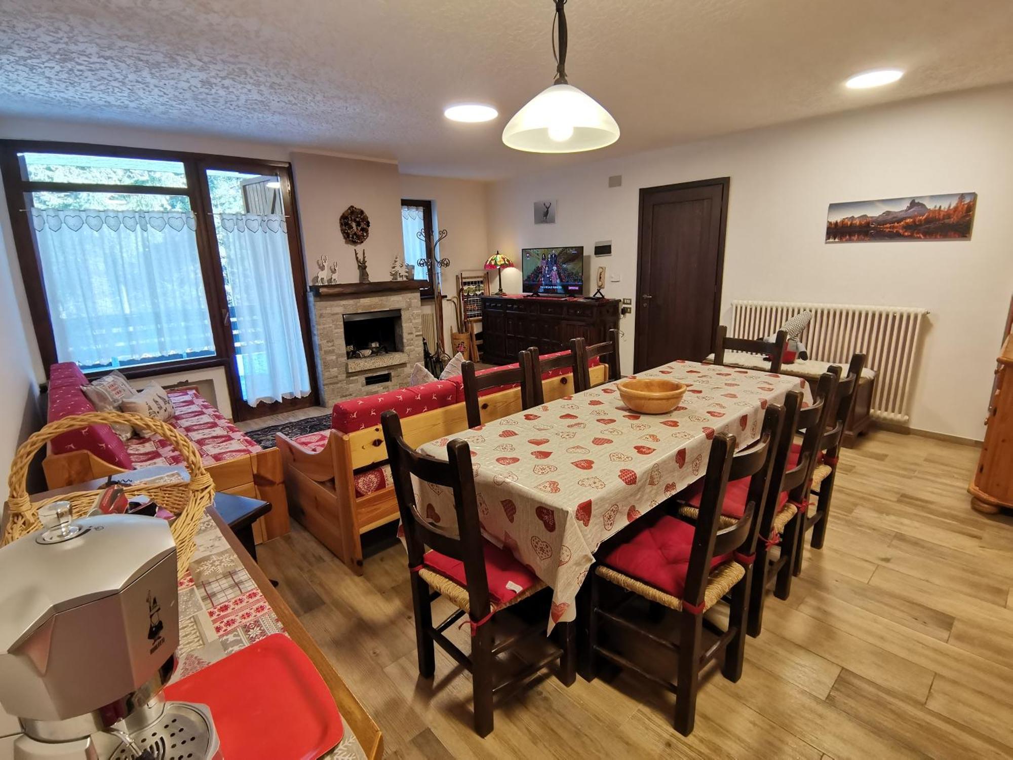 Casa Cinque Funghi A Folgaridaアパートメント エクステリア 写真